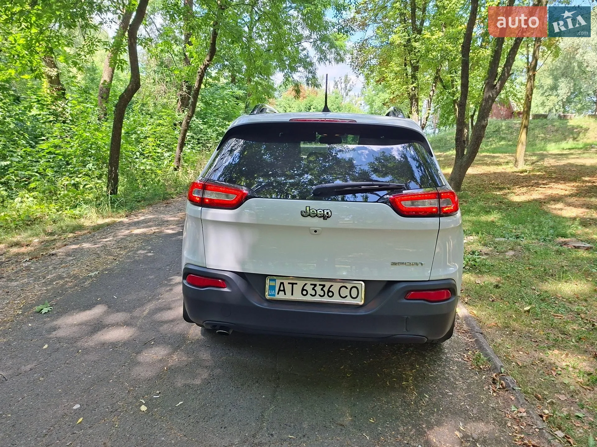 2016 Jeep Cherokee - мініатюра 7
