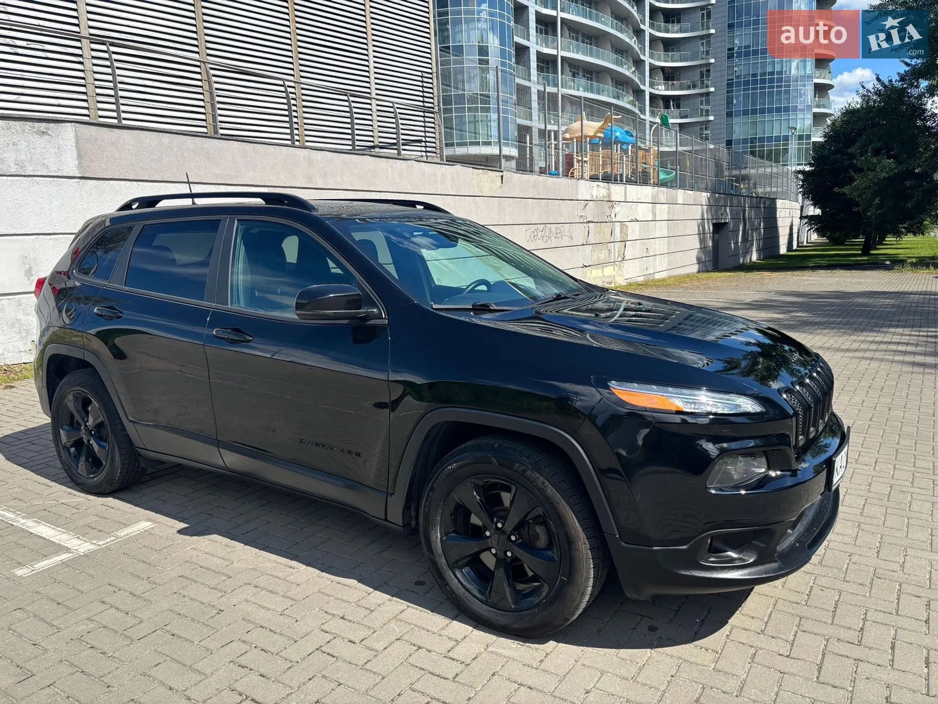 2016 Jeep Cherokee - мініатюра 7