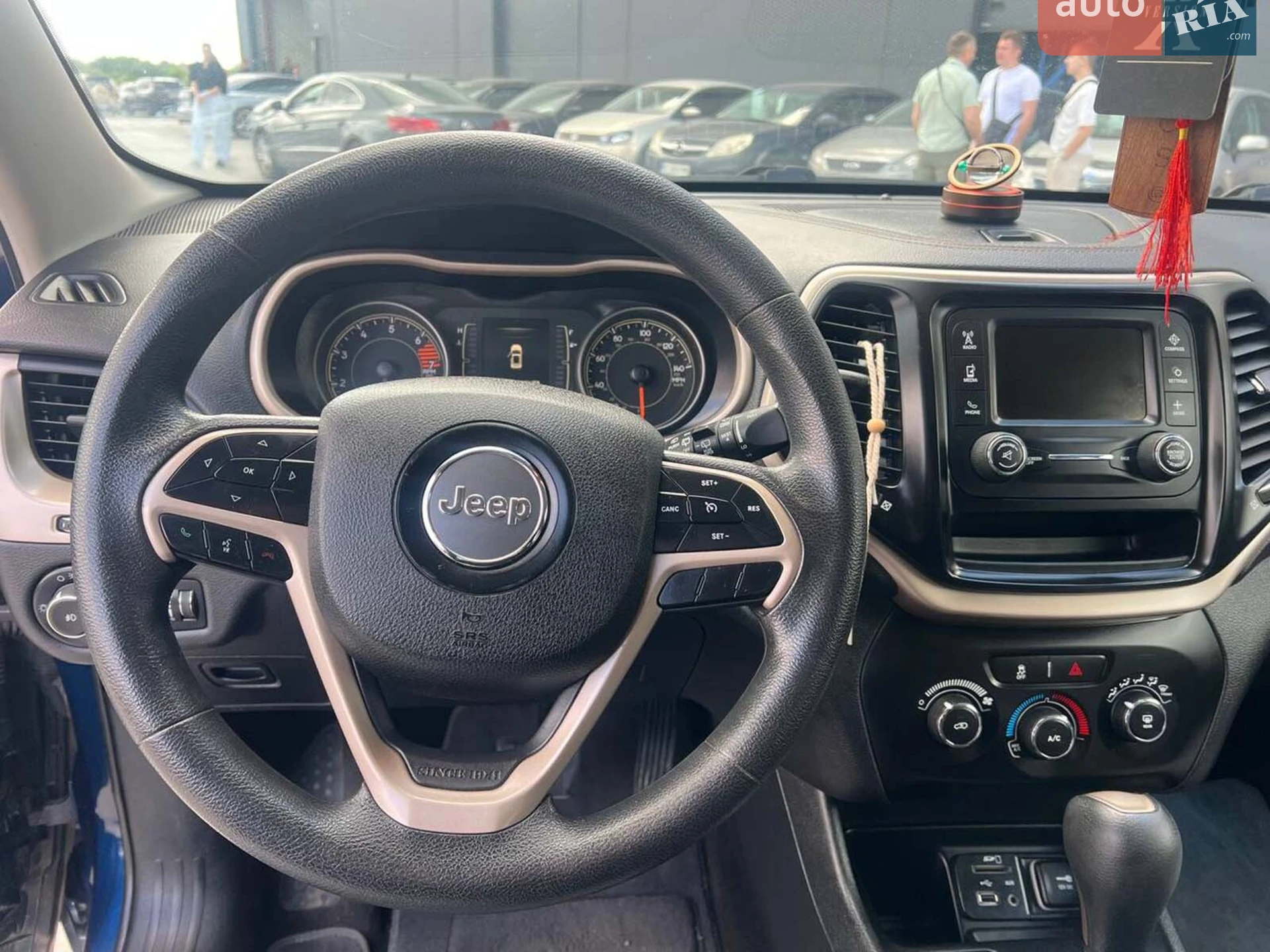 2017 Jeep Cherokee - мініатюра 24