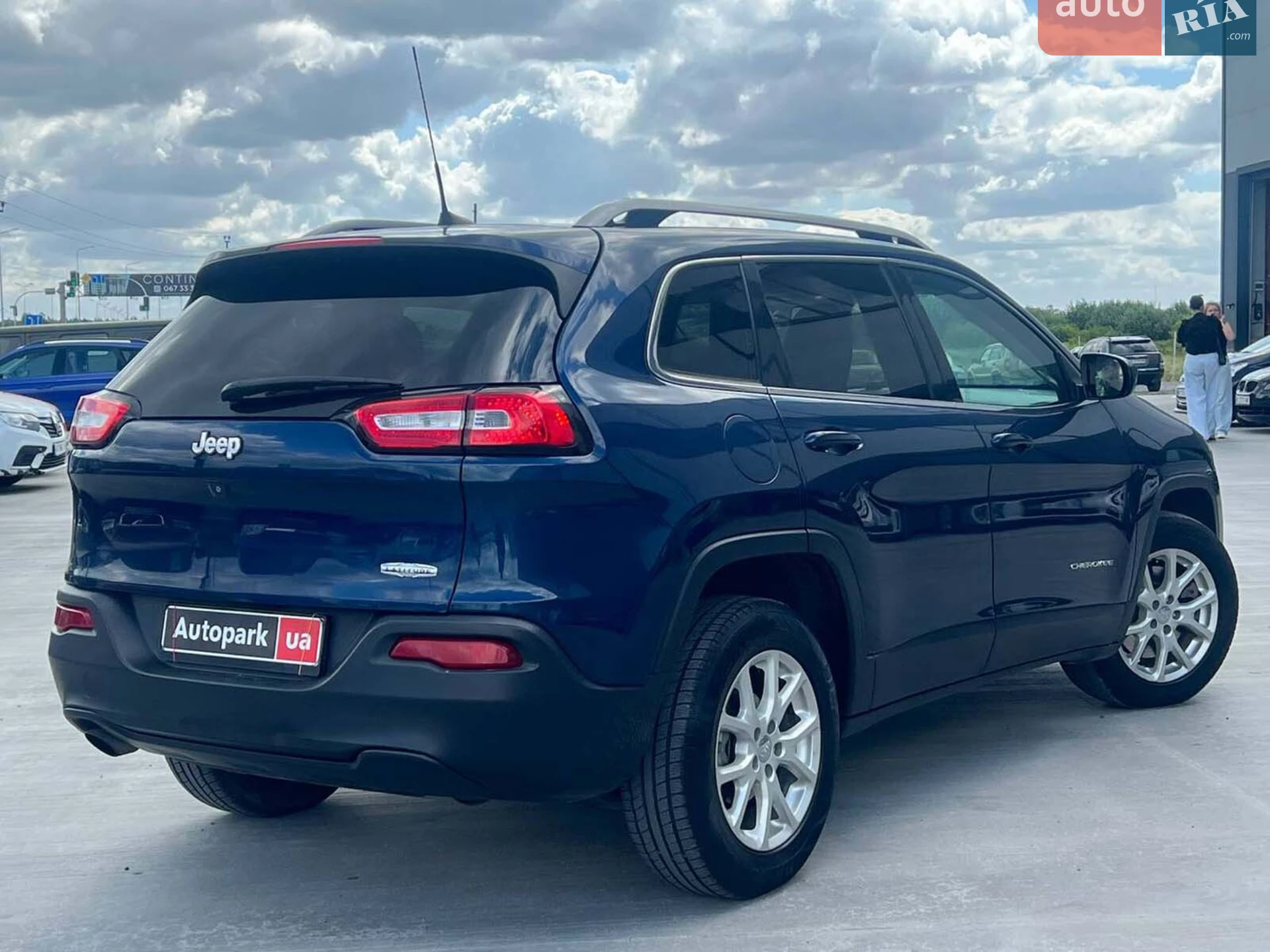 2017 Jeep Cherokee - мініатюра 8