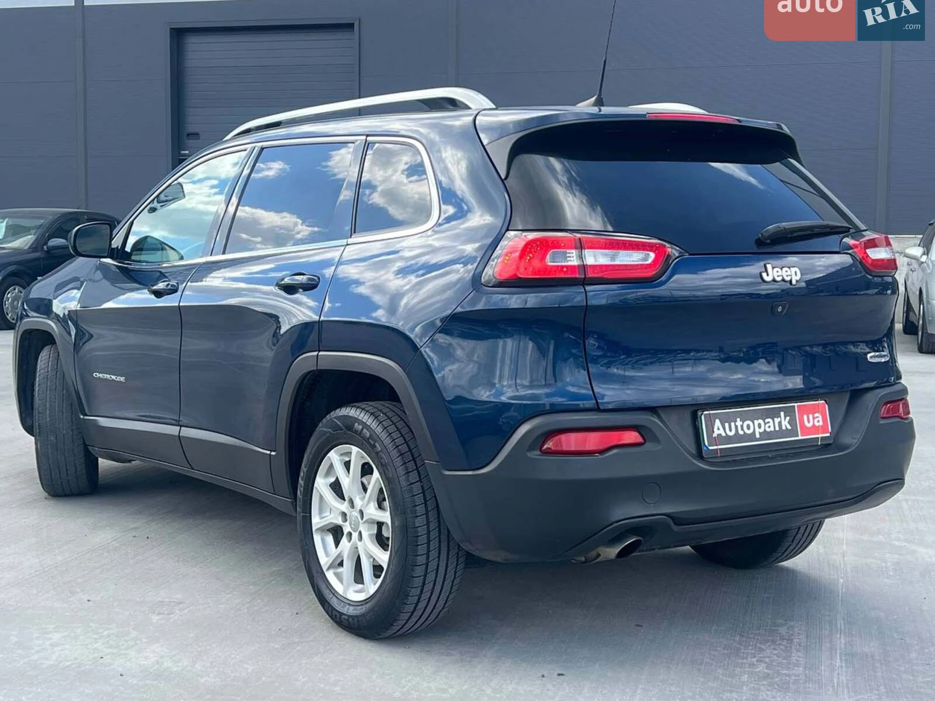 2017 Jeep Cherokee - мініатюра 6