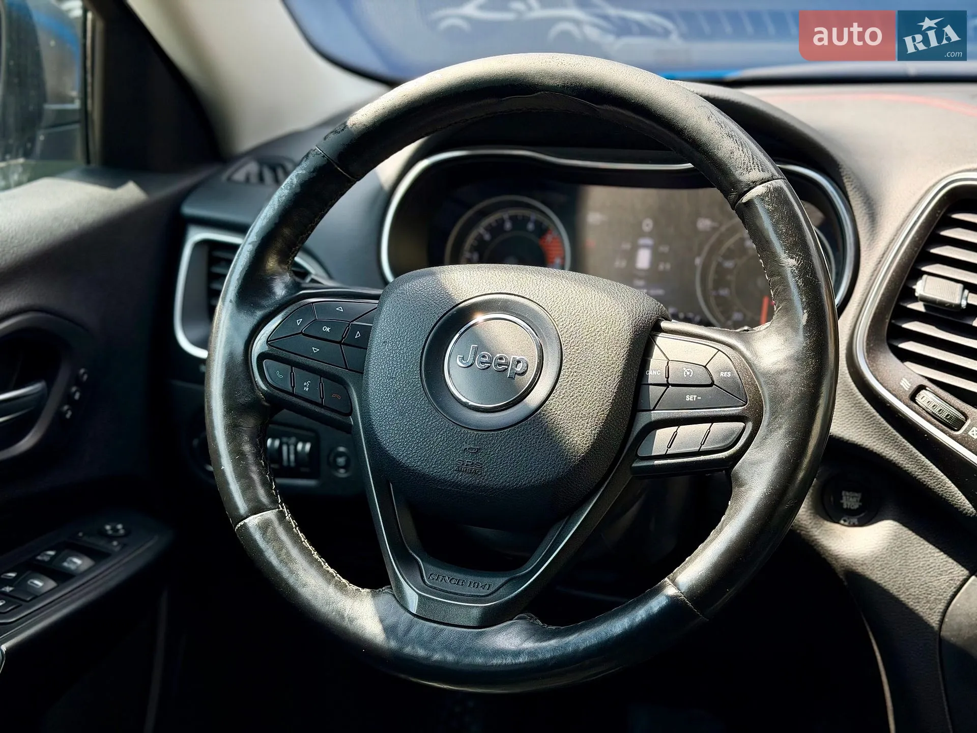 2018 Jeep Cherokee - мініатюра 15