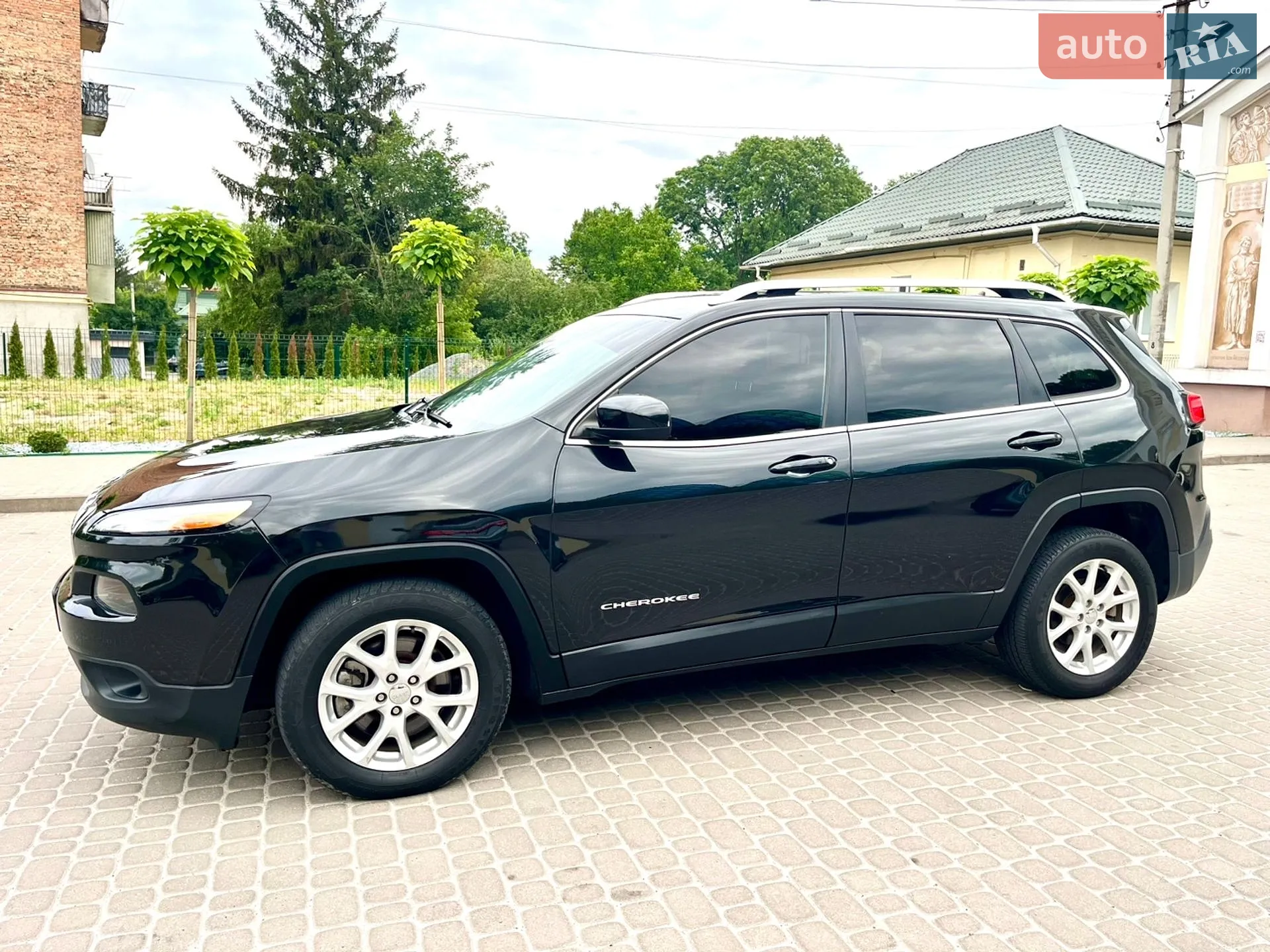 2014 Jeep Cherokee - мініатюра 12