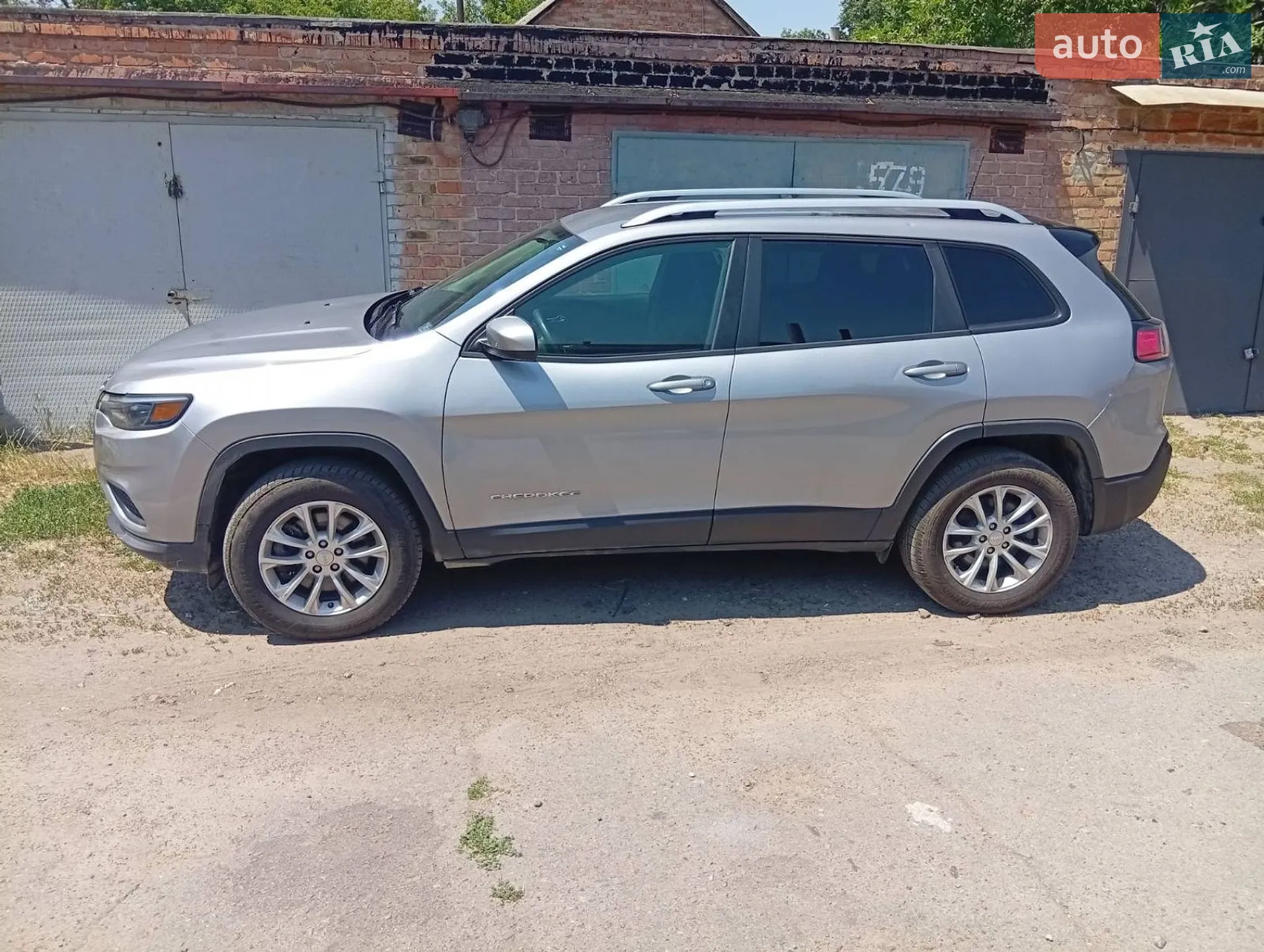 2019 Jeep Cherokee - мініатюра 7