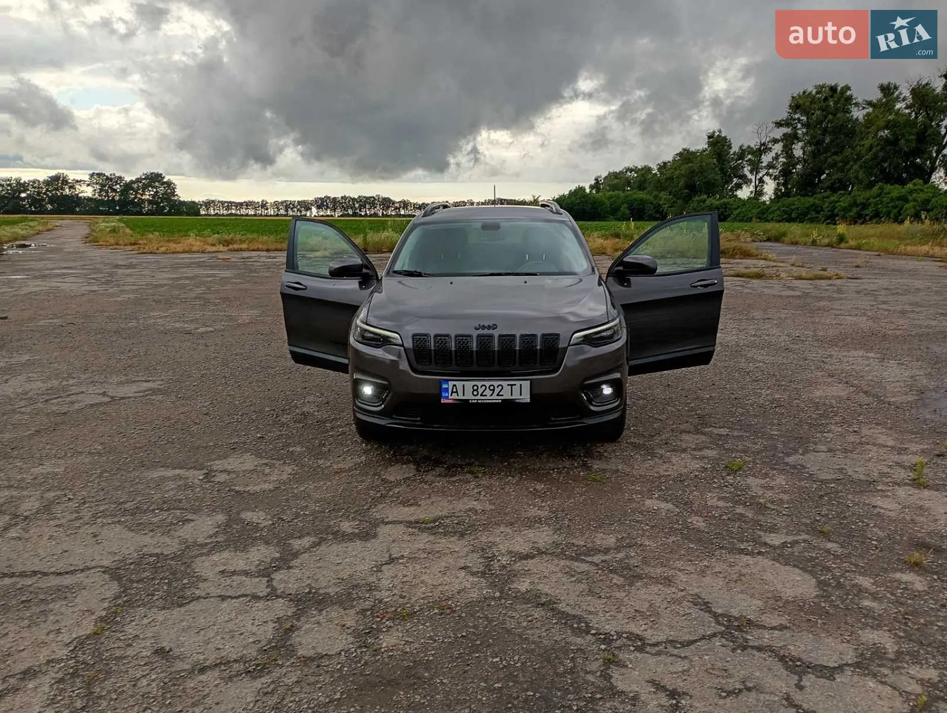 2019 Jeep Cherokee - мініатюра 12