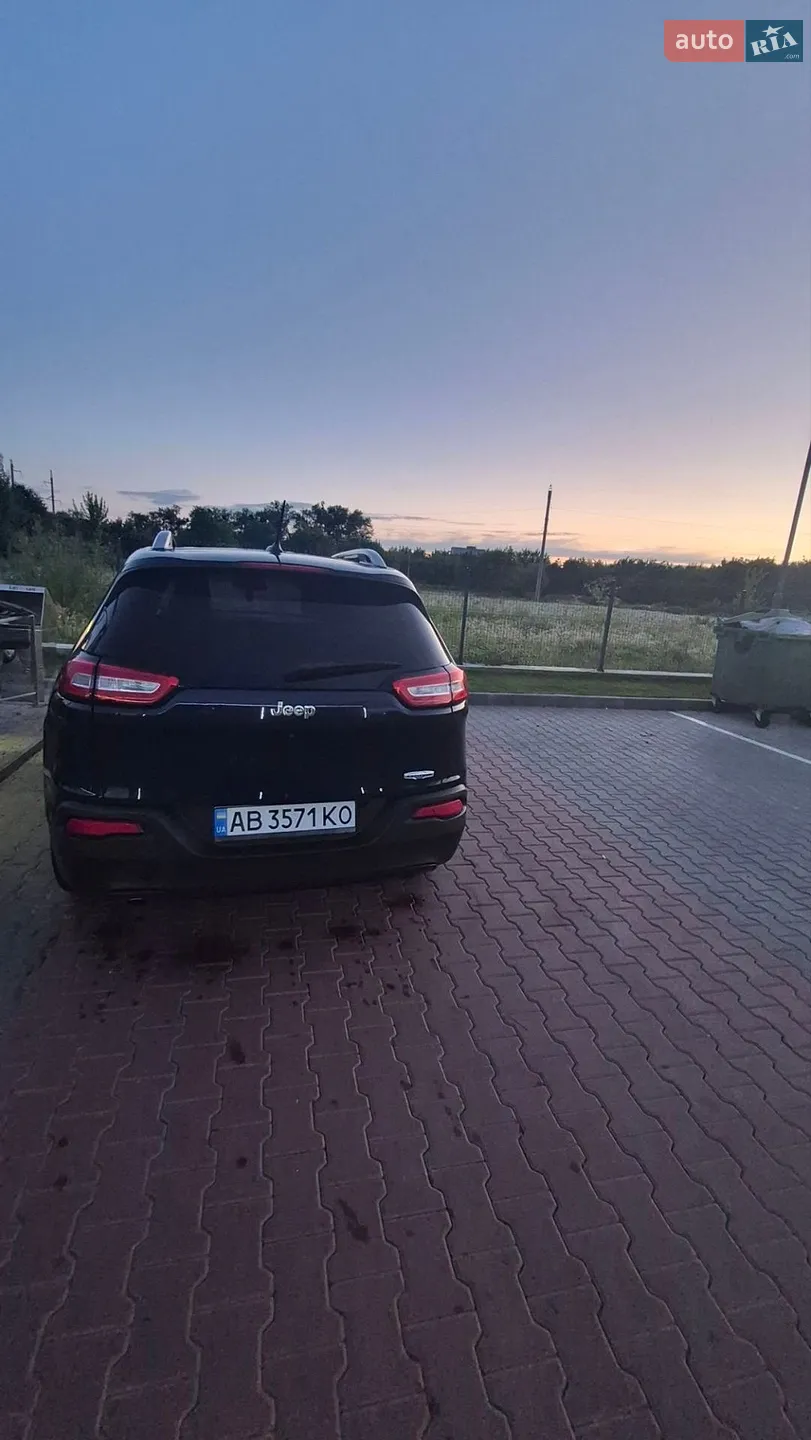 2017 Jeep Cherokee - мініатюра 9