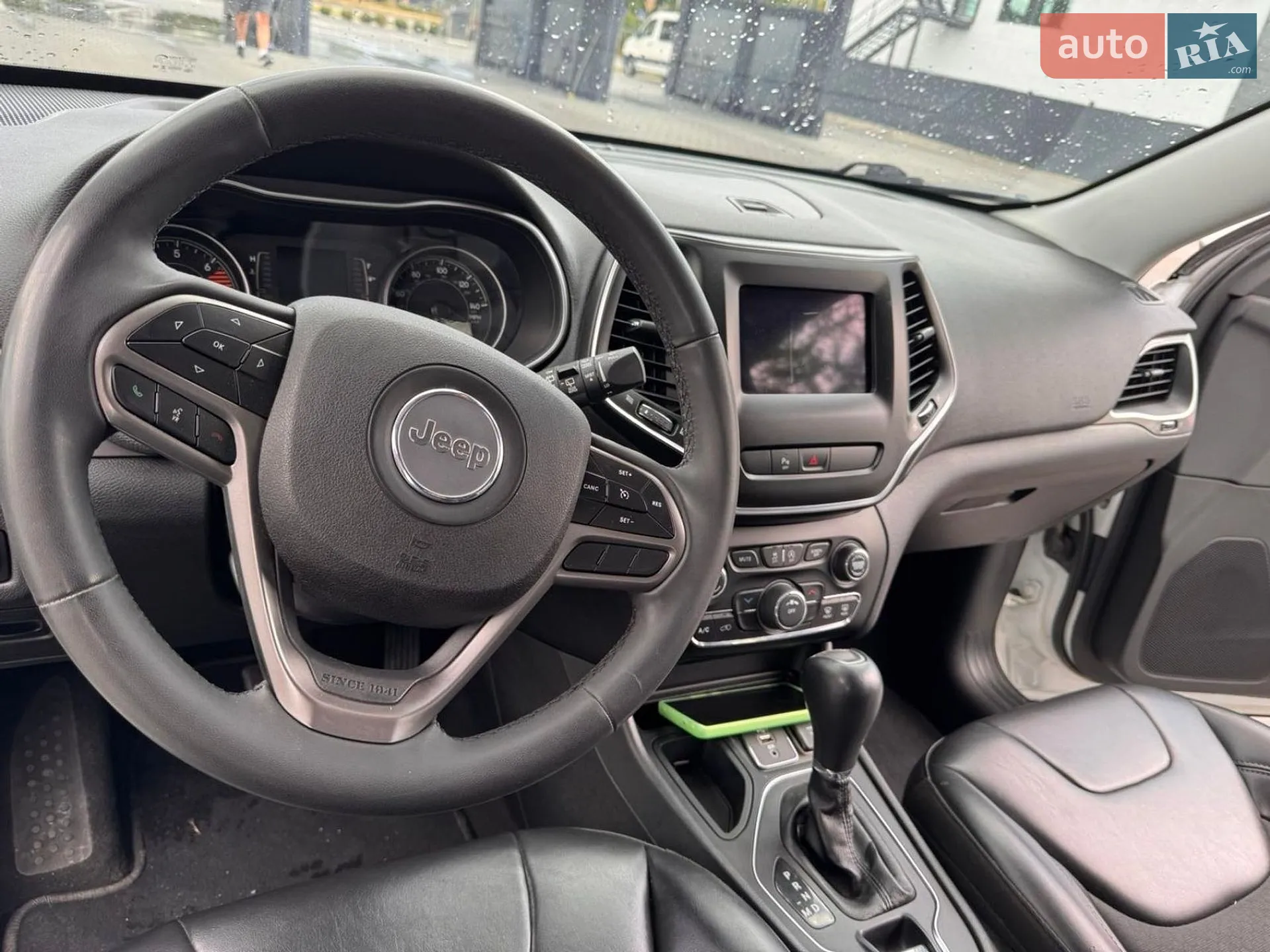 2020 Jeep Cherokee - мініатюра 2