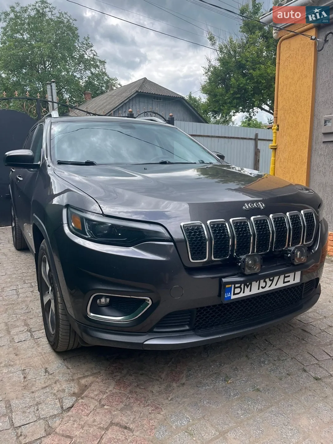 2020 Jeep Cherokee - мініатюра 2