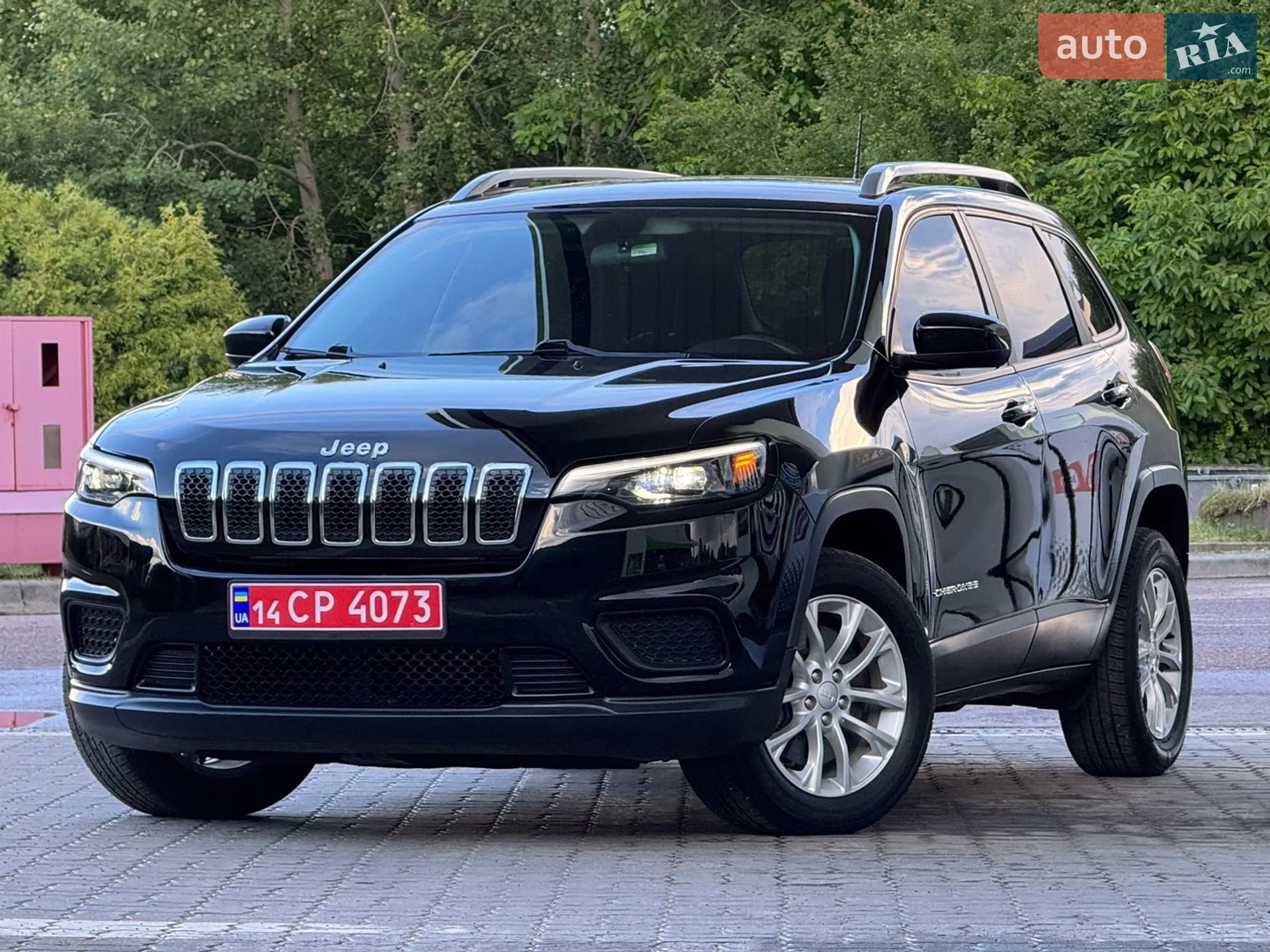 2020 Jeep Cherokee - мініатюра 9