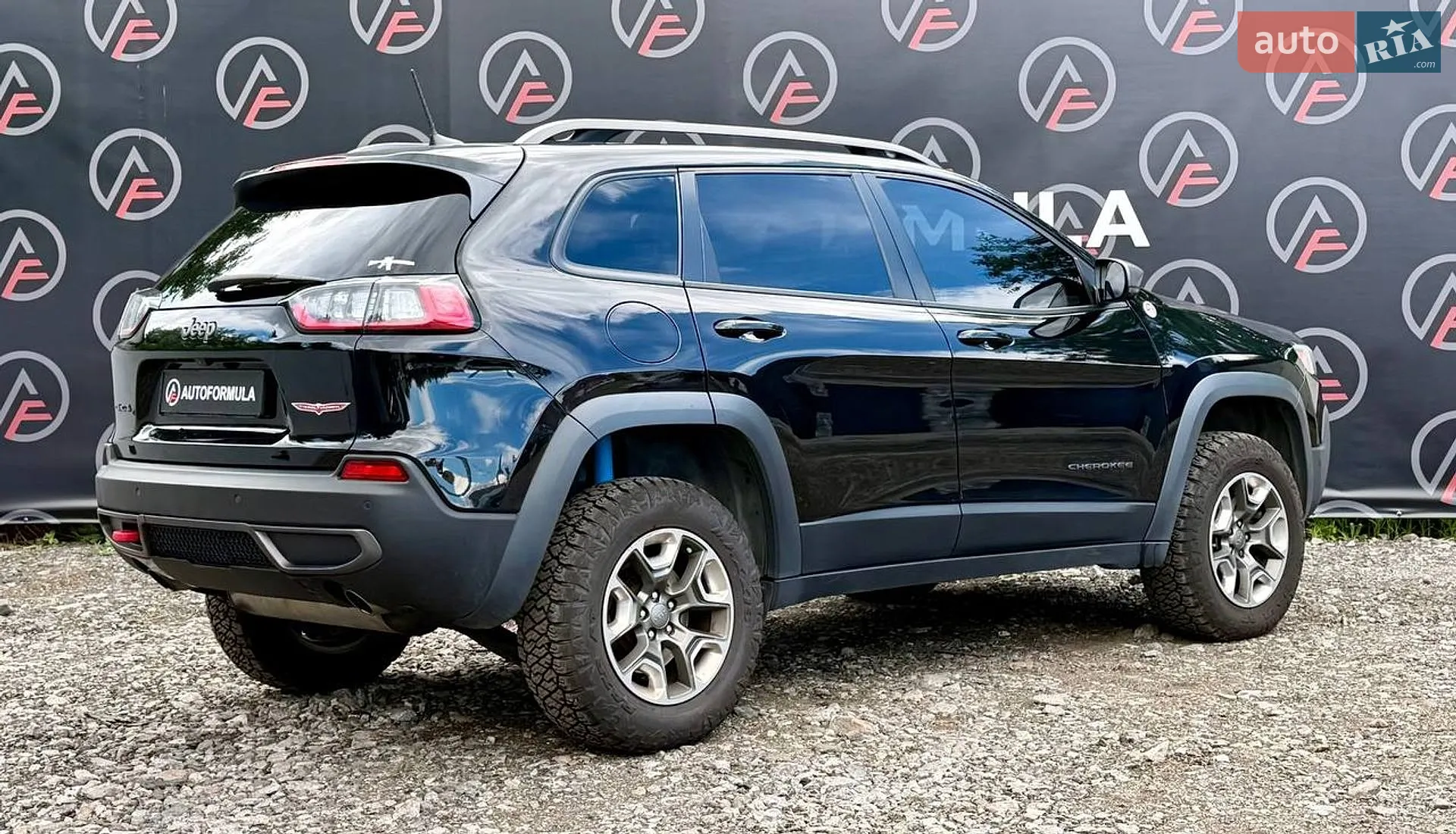 2018 Jeep Cherokee - мініатюра 8