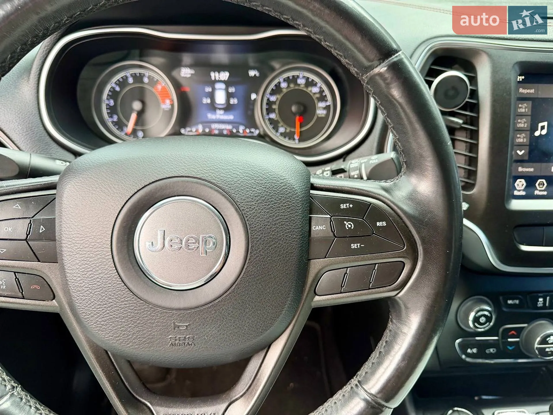 2018 Jeep Cherokee - мініатюра 22