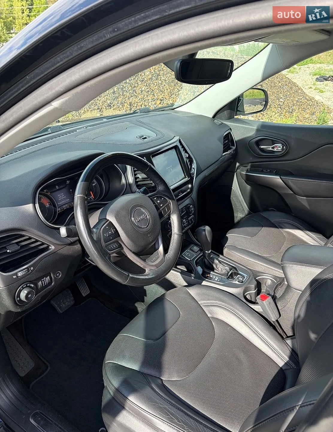 2019 Jeep Cherokee - мініатюра 8