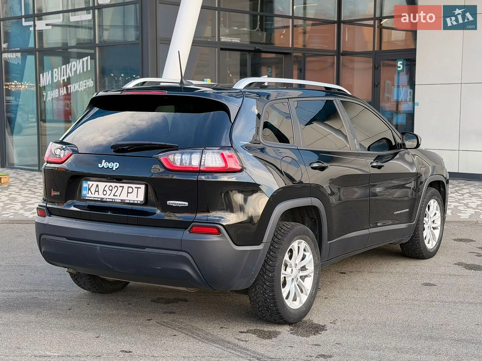 2019 Jeep Cherokee - мініатюра 9