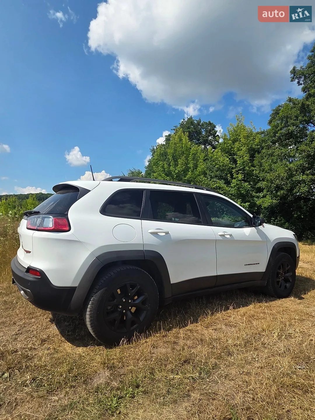 2019 Jeep Cherokee - мініатюра 9