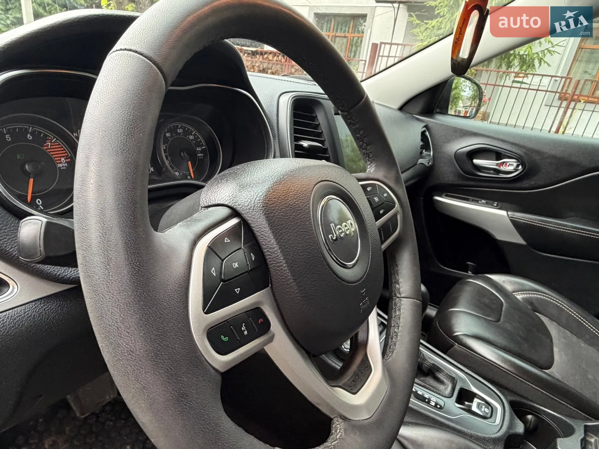 2022 Jeep Cherokee - мініатюра 30