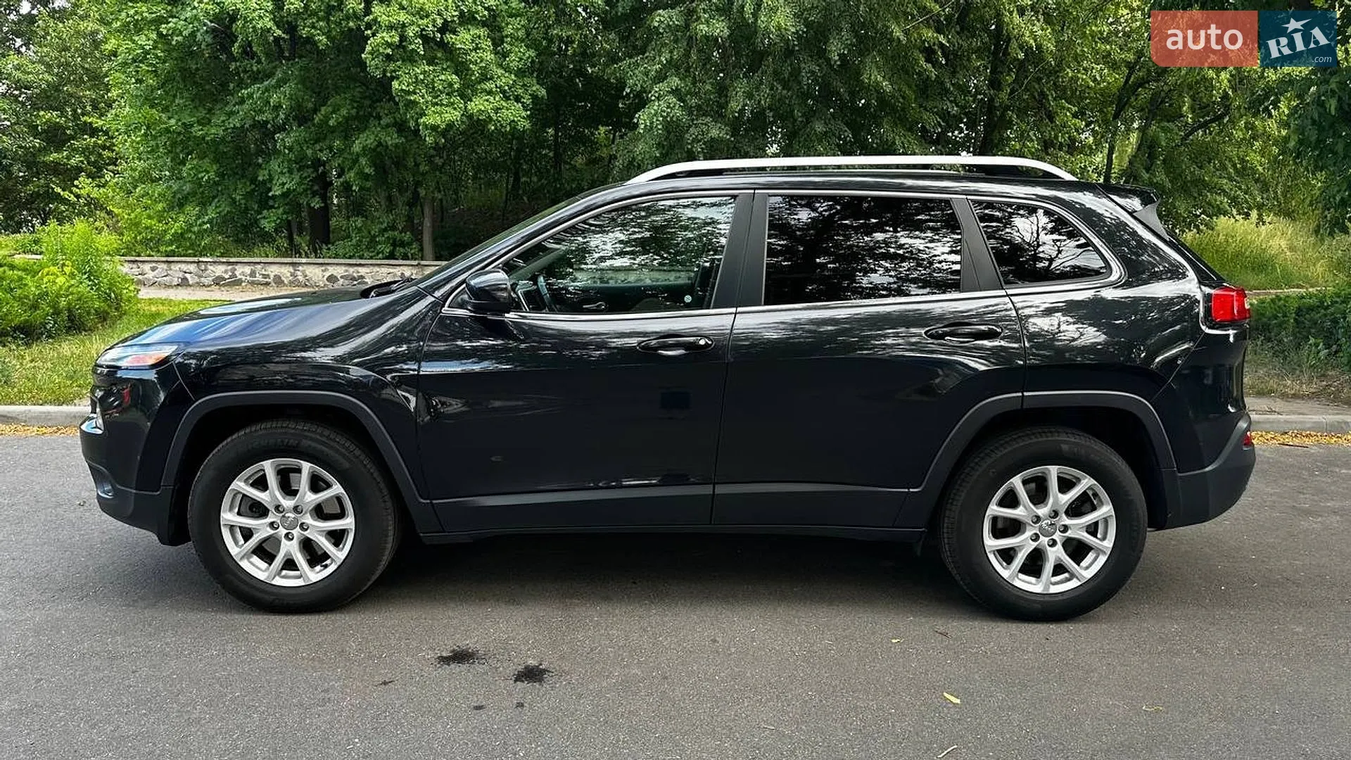 2016 Jeep Cherokee - мініатюра 4
