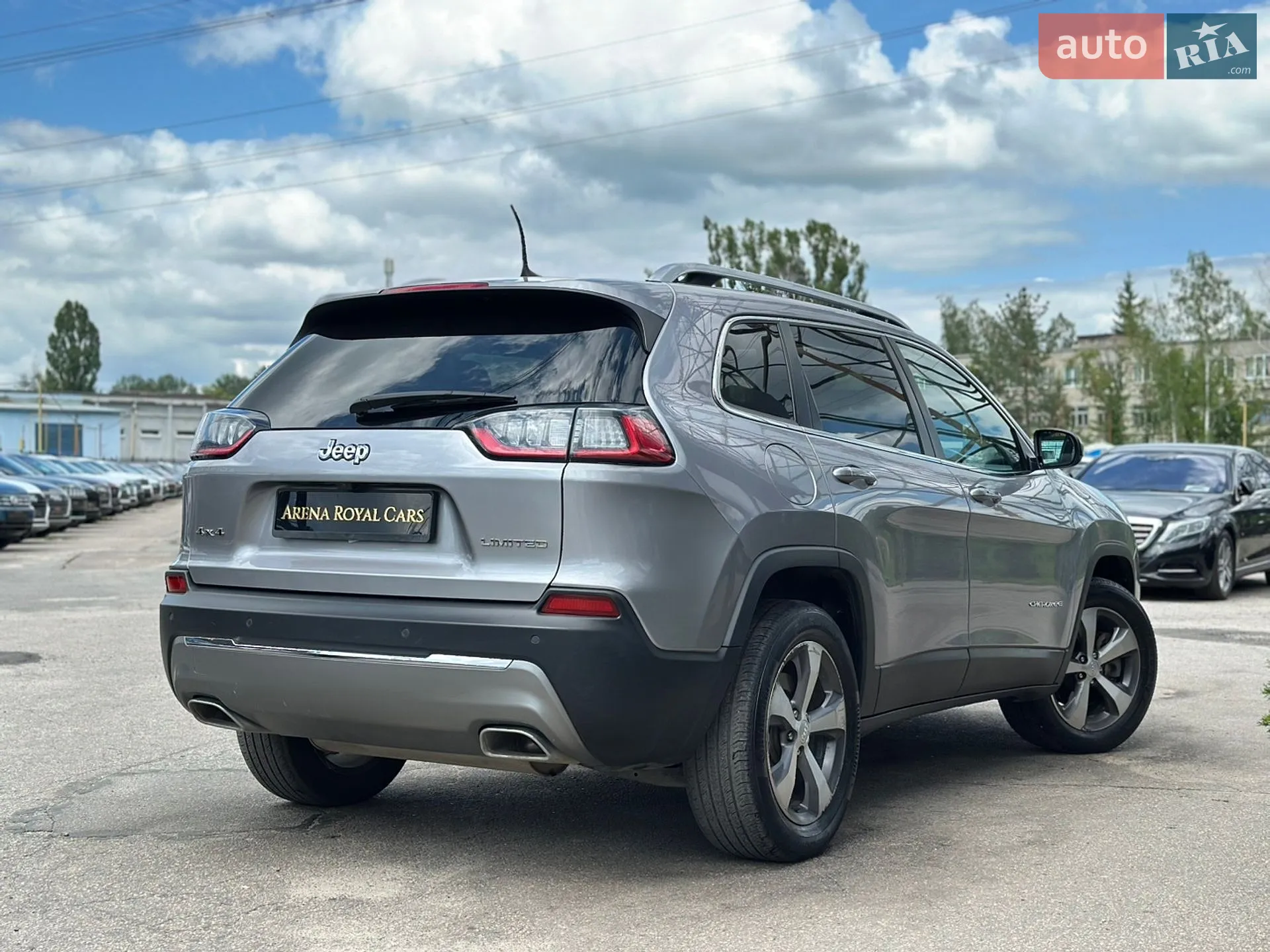 2020 Jeep Cherokee - мініатюра 2