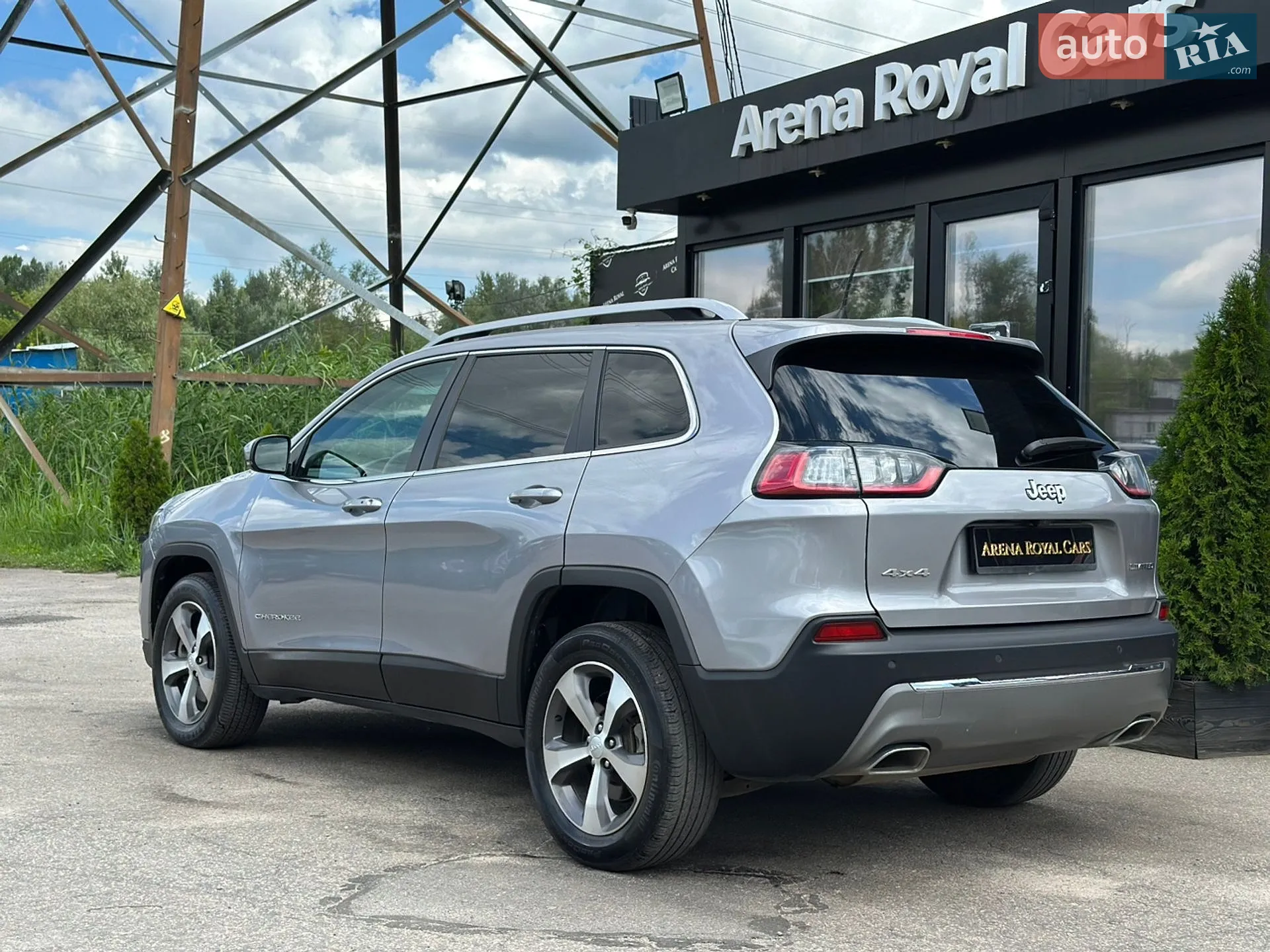 2020 Jeep Cherokee - мініатюра 14