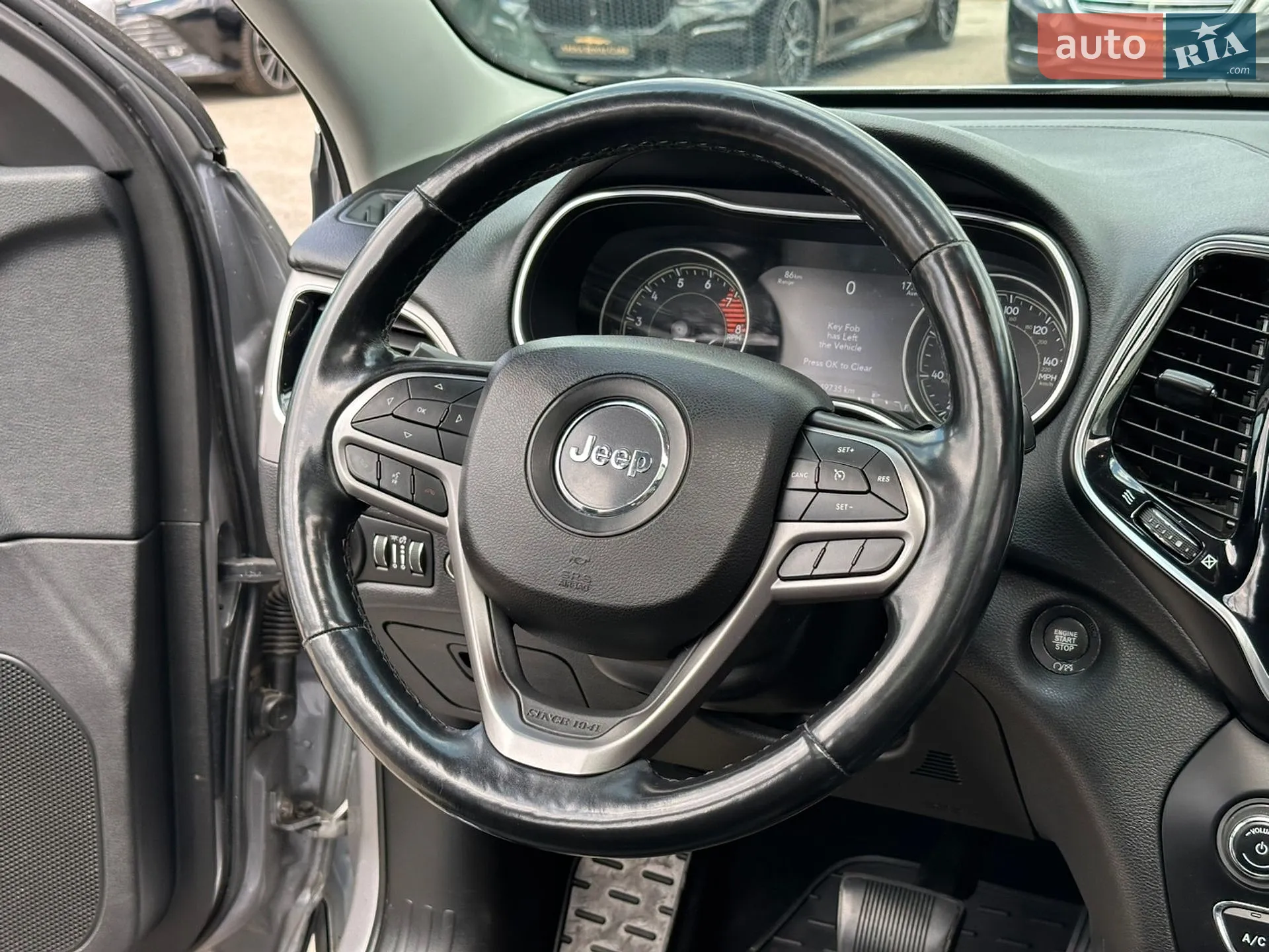 2020 Jeep Cherokee - мініатюра 23