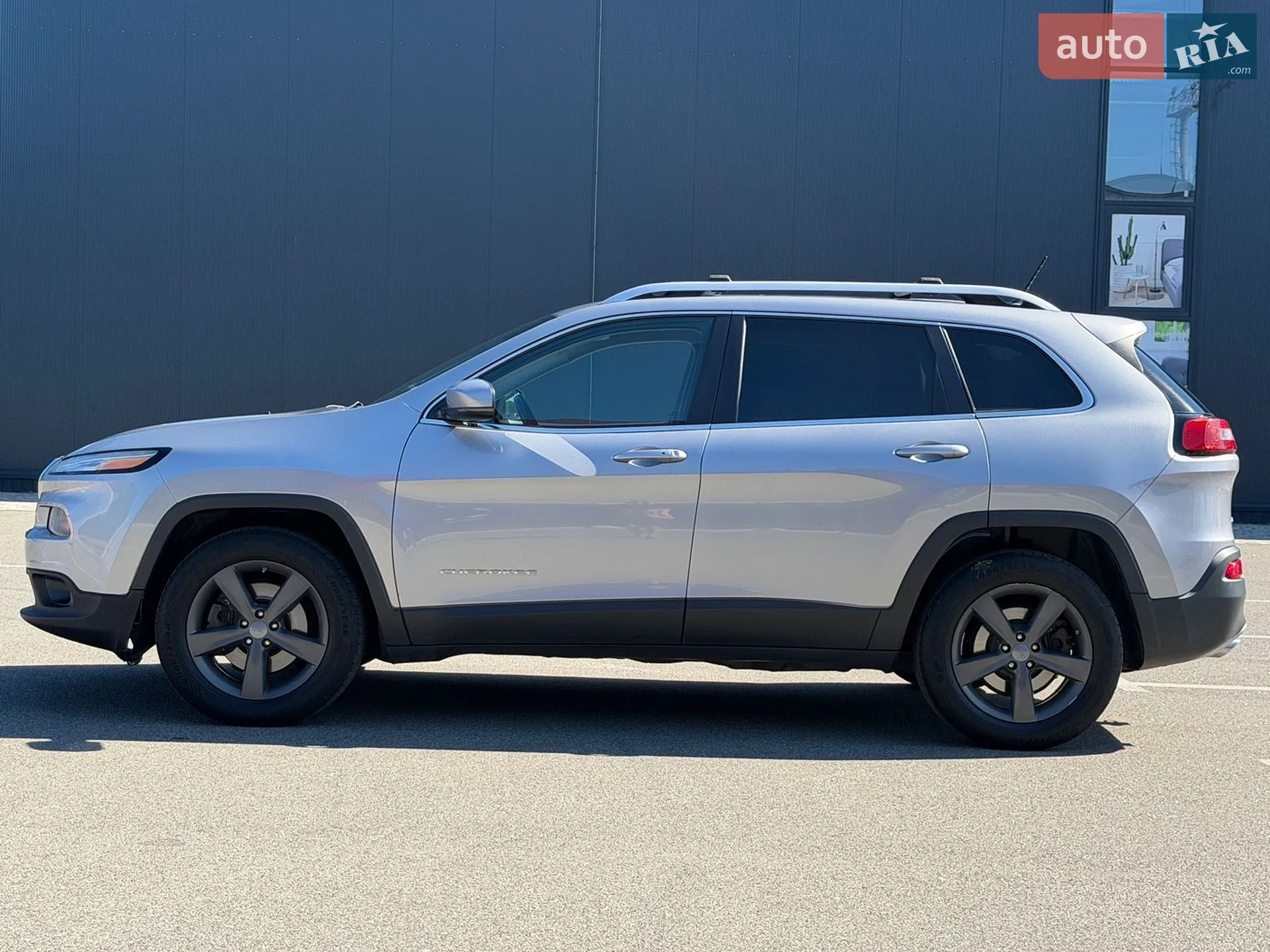 2014 Jeep Cherokee - мініатюра 7