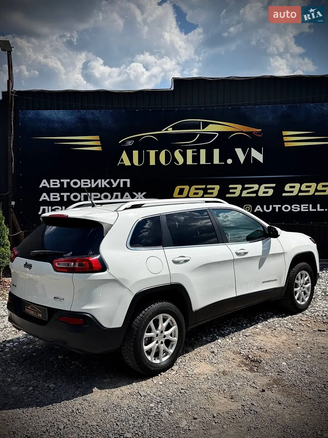 2014 Jeep Cherokee - мініатюра 4