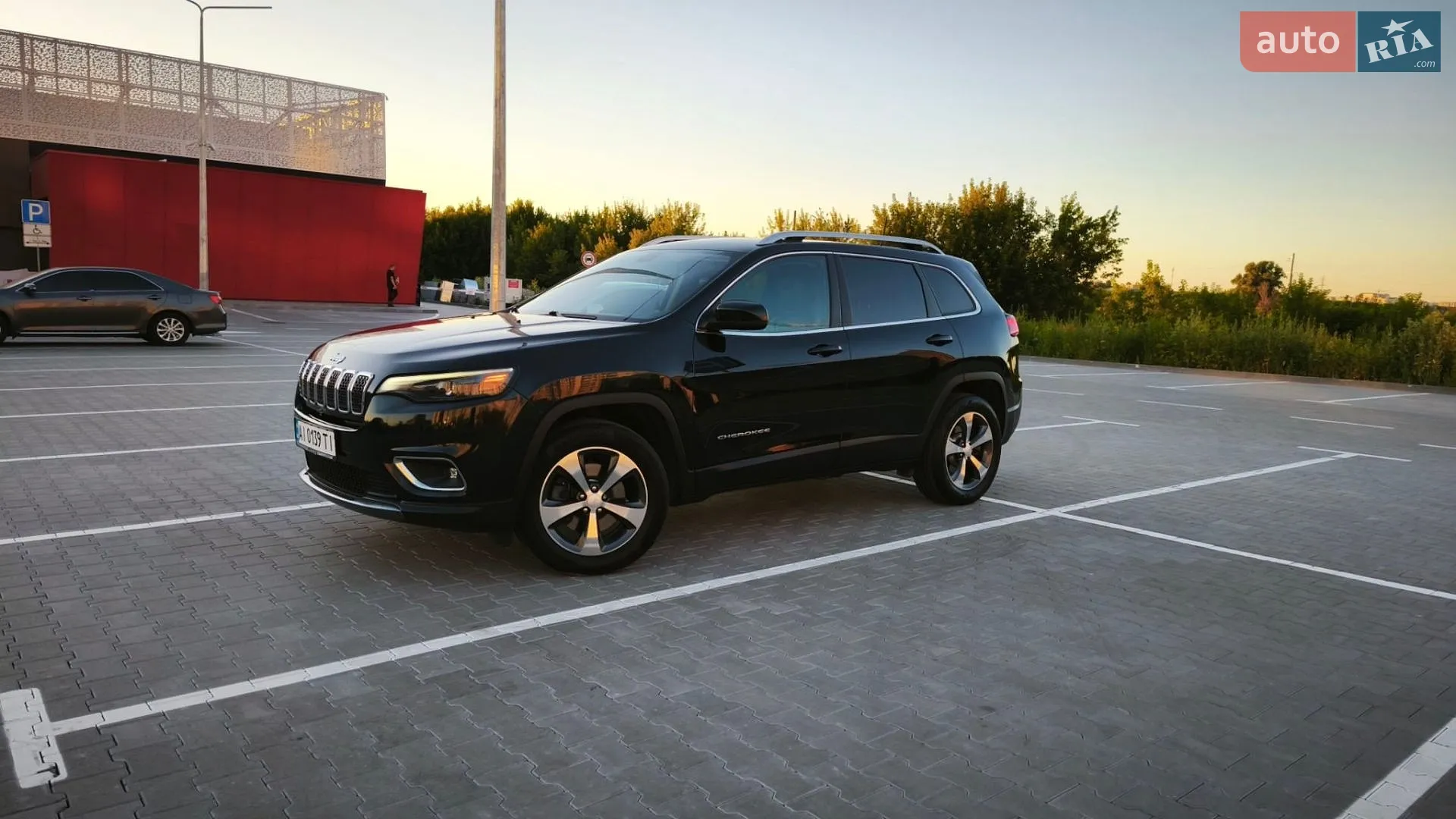 2018 Jeep Cherokee - мініатюра 5