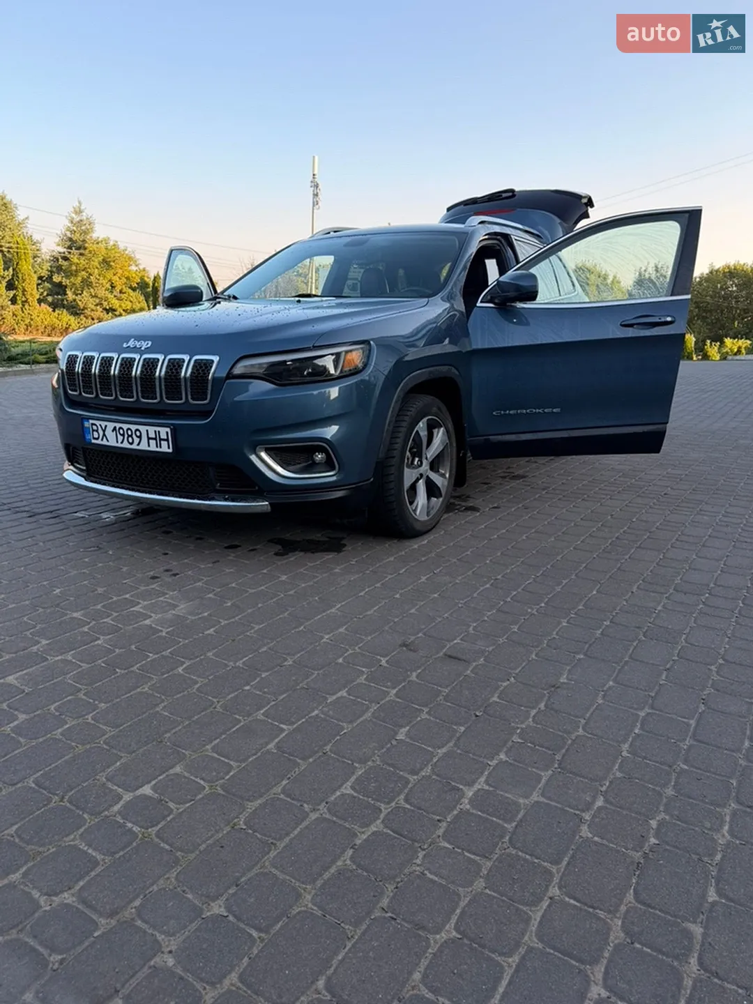 2019 Jeep Cherokee - мініатюра 9