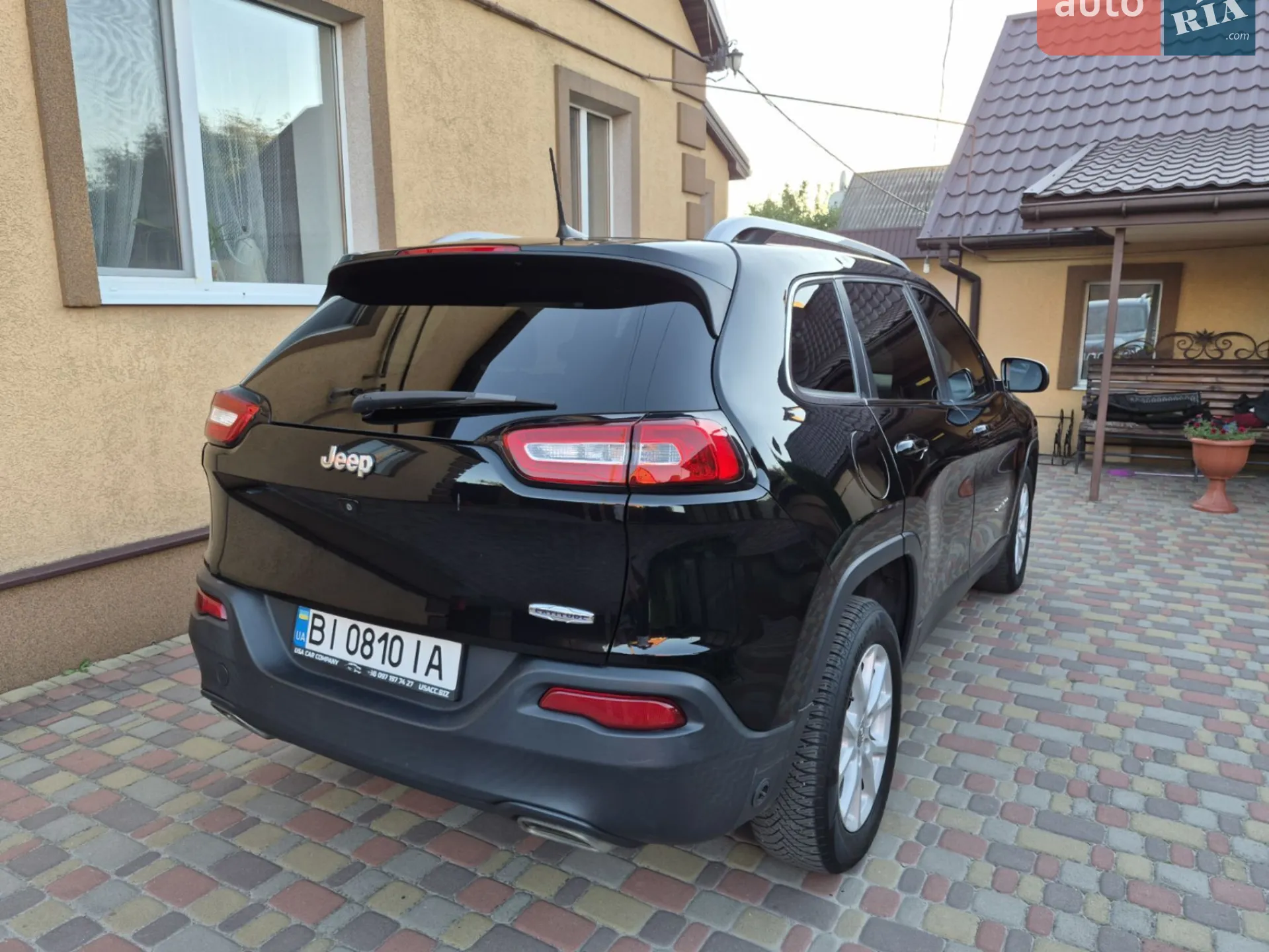 2017 Jeep Cherokee - мініатюра 11