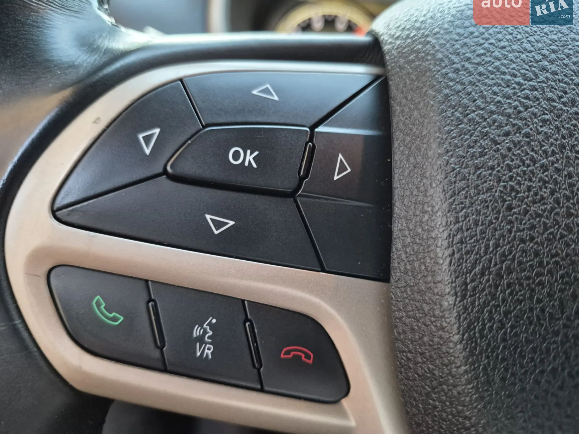 2017 Jeep Cherokee - мініатюра 50