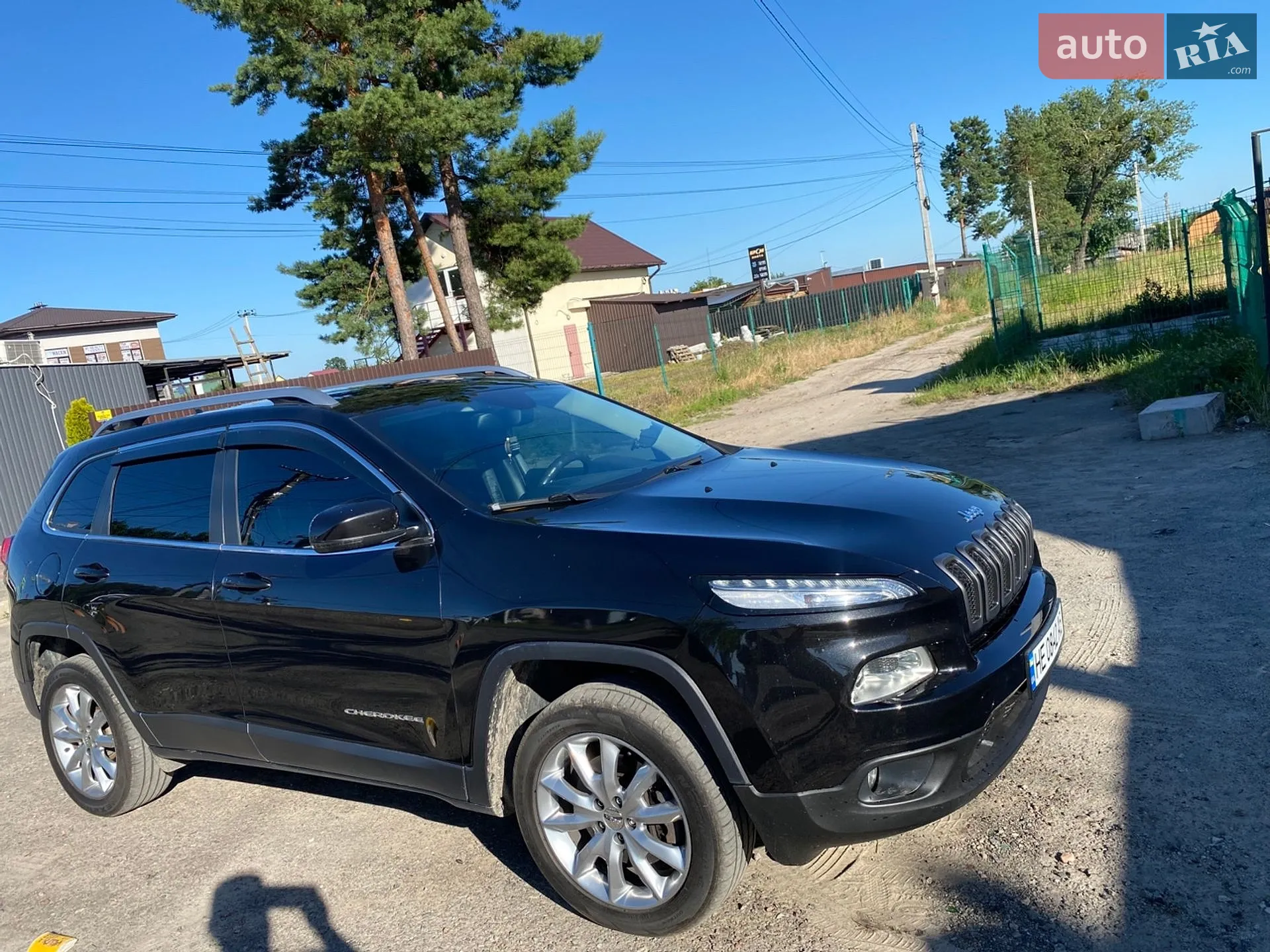 2015 Jeep Cherokee - мініатюра 2