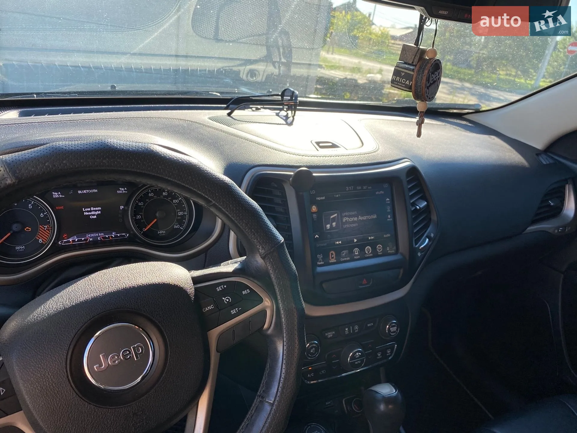 2015 Jeep Cherokee - мініатюра 12