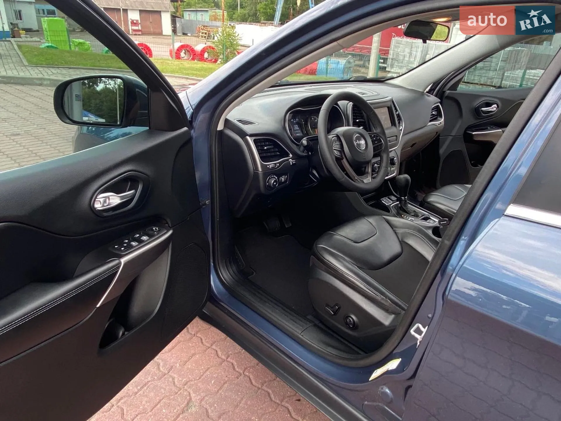 2019 Jeep Cherokee - мініатюра 10