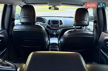 Внедорожник / Кроссовер Jeep Cherokee 2019 в Лубнах