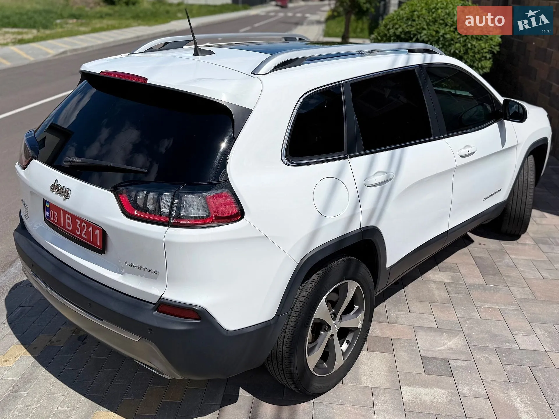 2020 Jeep Cherokee - мініатюра 20