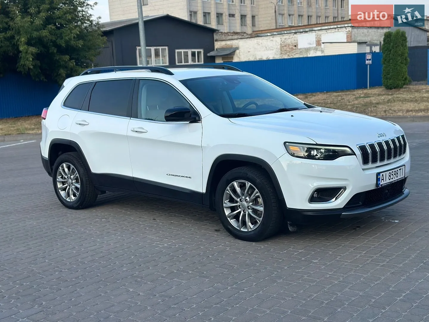 2022 Jeep Cherokee - мініатюра 18