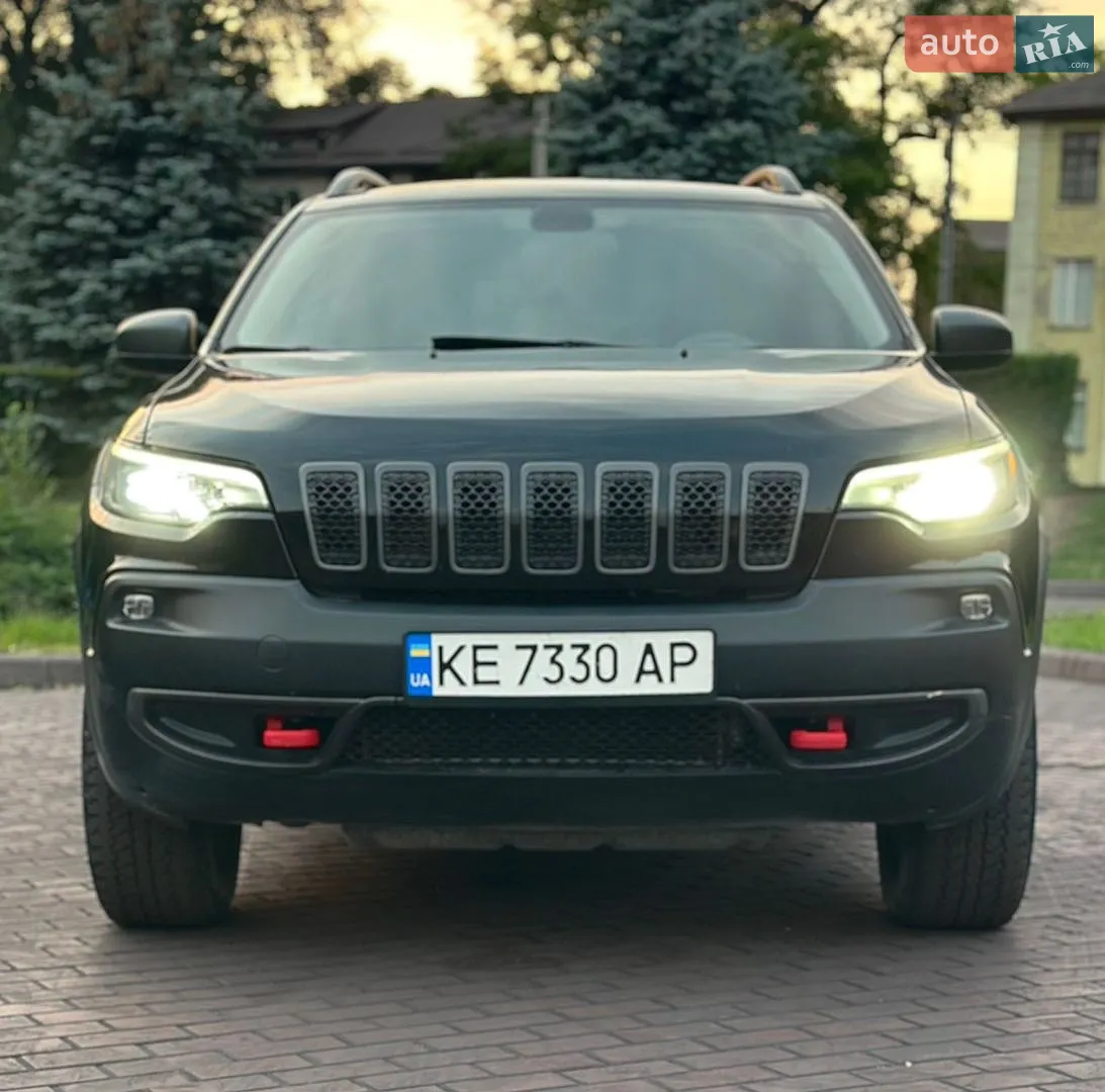 2019 Jeep Cherokee - мініатюра 4