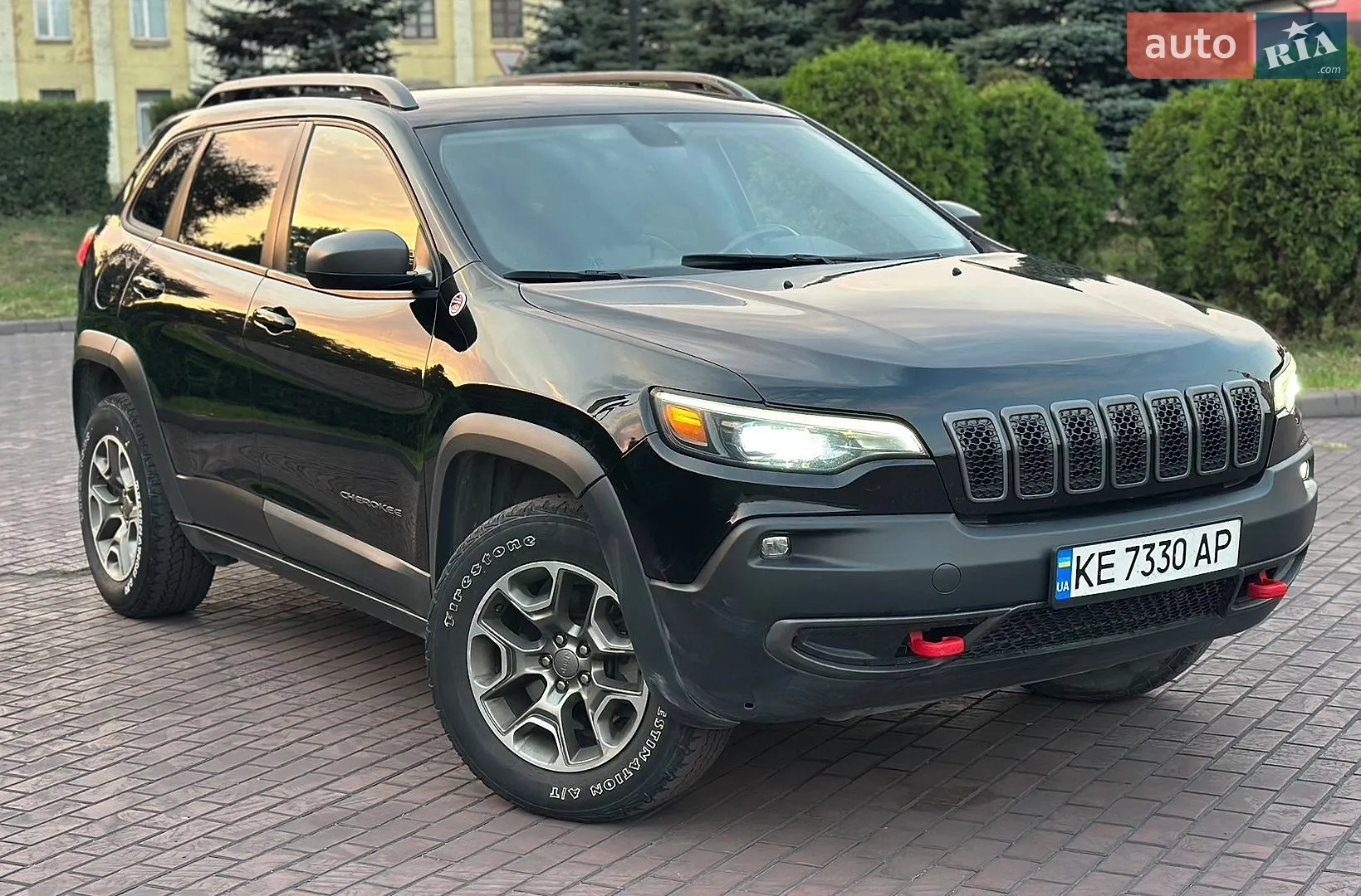 2019 Jeep Cherokee - мініатюра 5