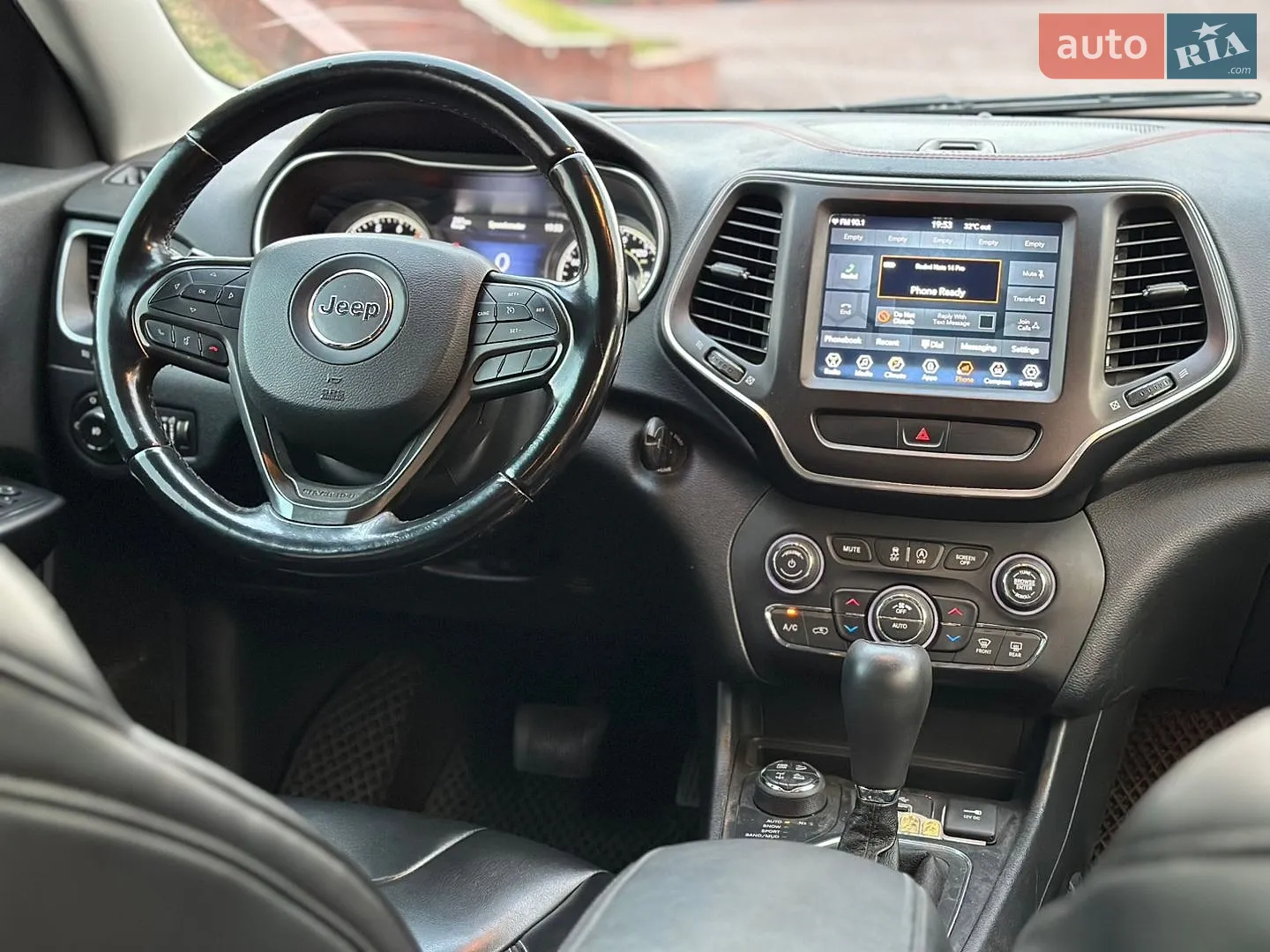 2019 Jeep Cherokee - мініатюра 19