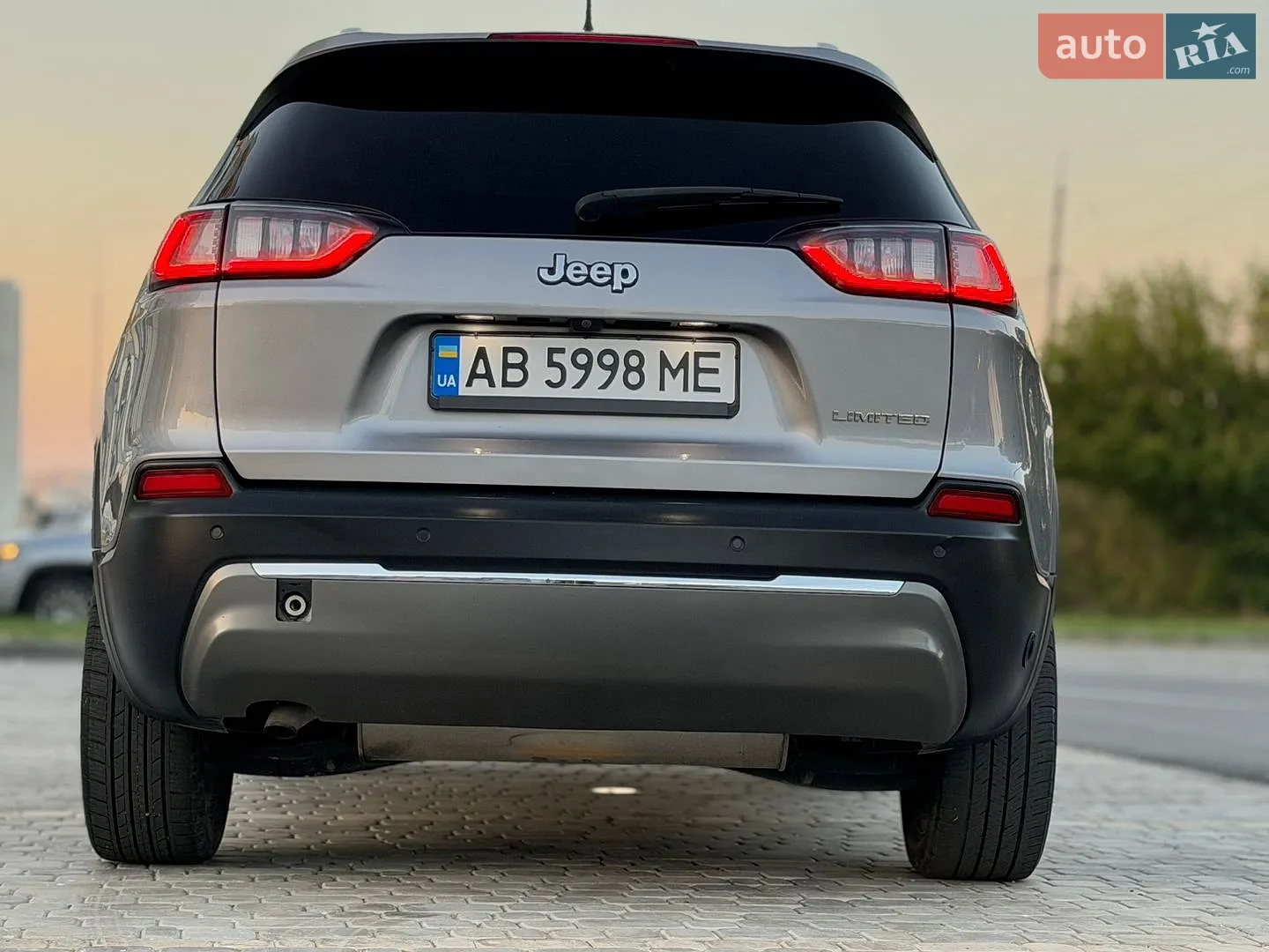 2019 Jeep Cherokee - мініатюра 17