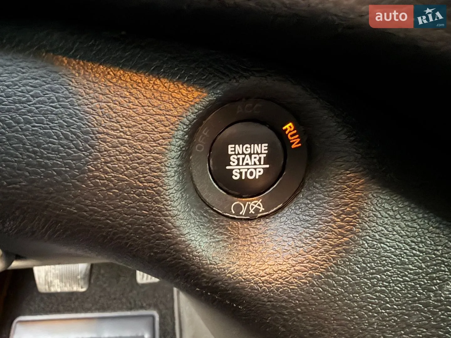 2019 Jeep Cherokee - мініатюра 38