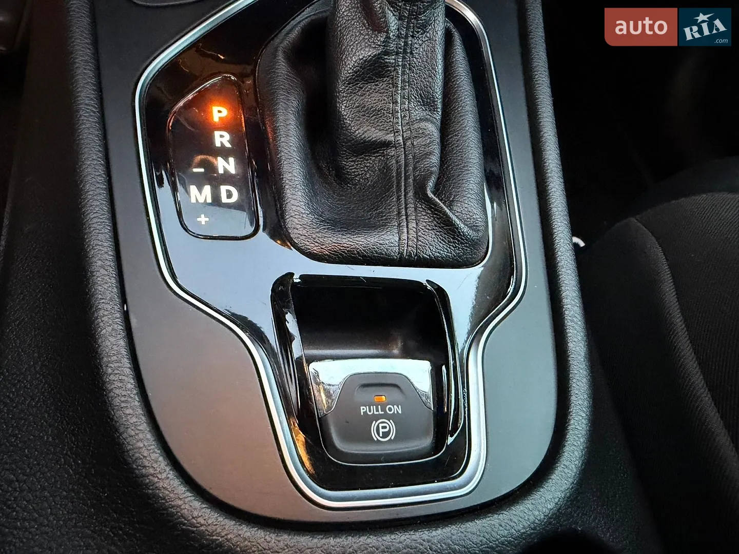 2019 Jeep Cherokee - мініатюра 44