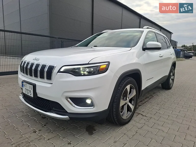 Jeep Cherokee