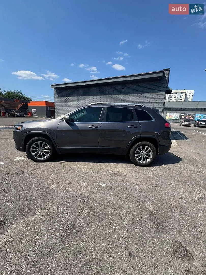 2018 Jeep Cherokee - мініатюра 9
