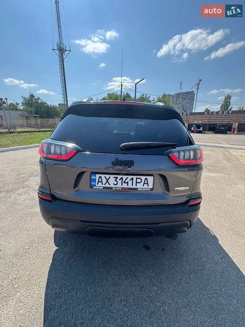 2018 Jeep Cherokee - мініатюра 16