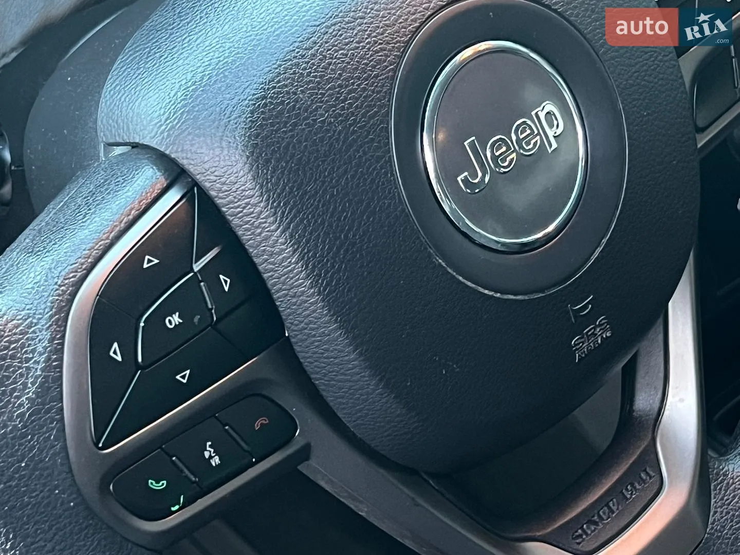 2020 Jeep Cherokee - мініатюра 41