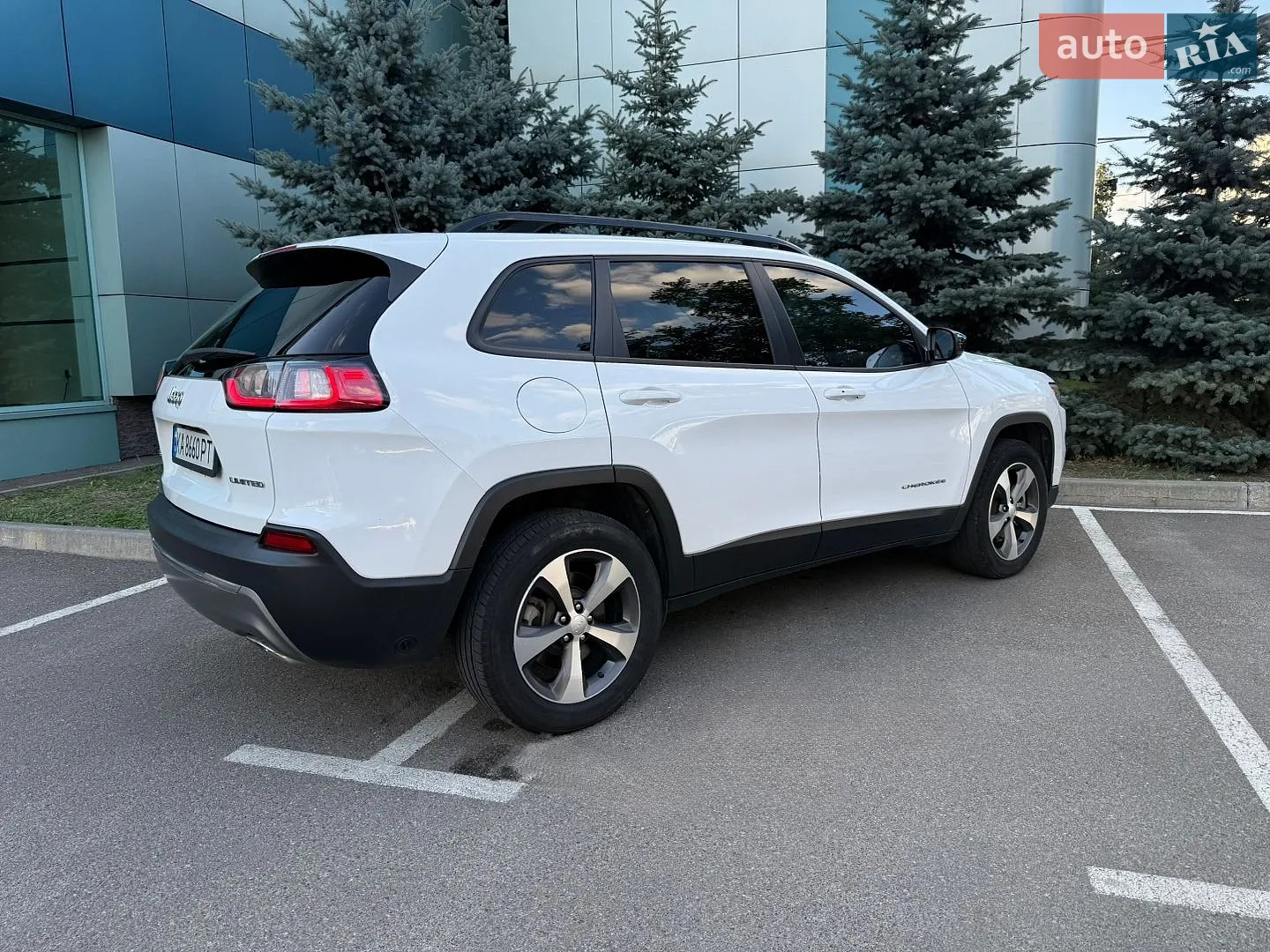 2022 Jeep Cherokee - мініатюра 18