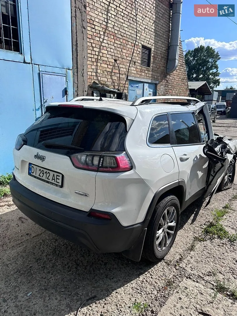 2020 Jeep Cherokee - мініатюра 5