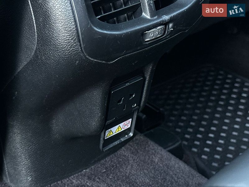 Внедорожник / Кроссовер Jeep Cherokee 2017 в Самборе