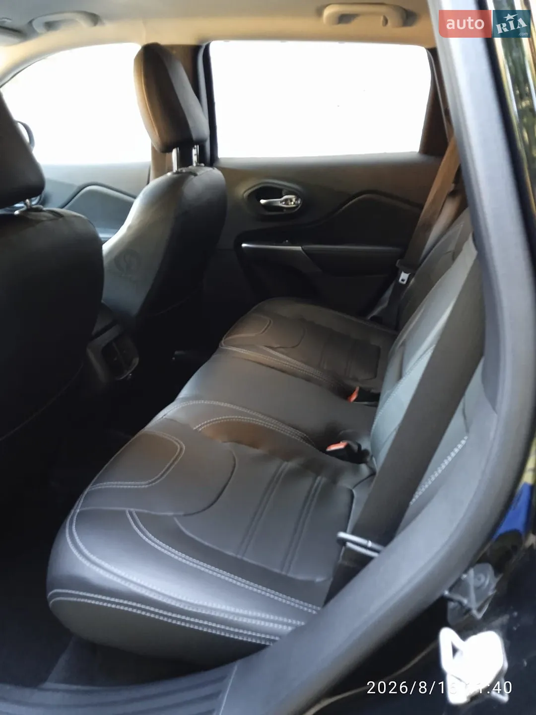 2019 Jeep Cherokee - мініатюра 13