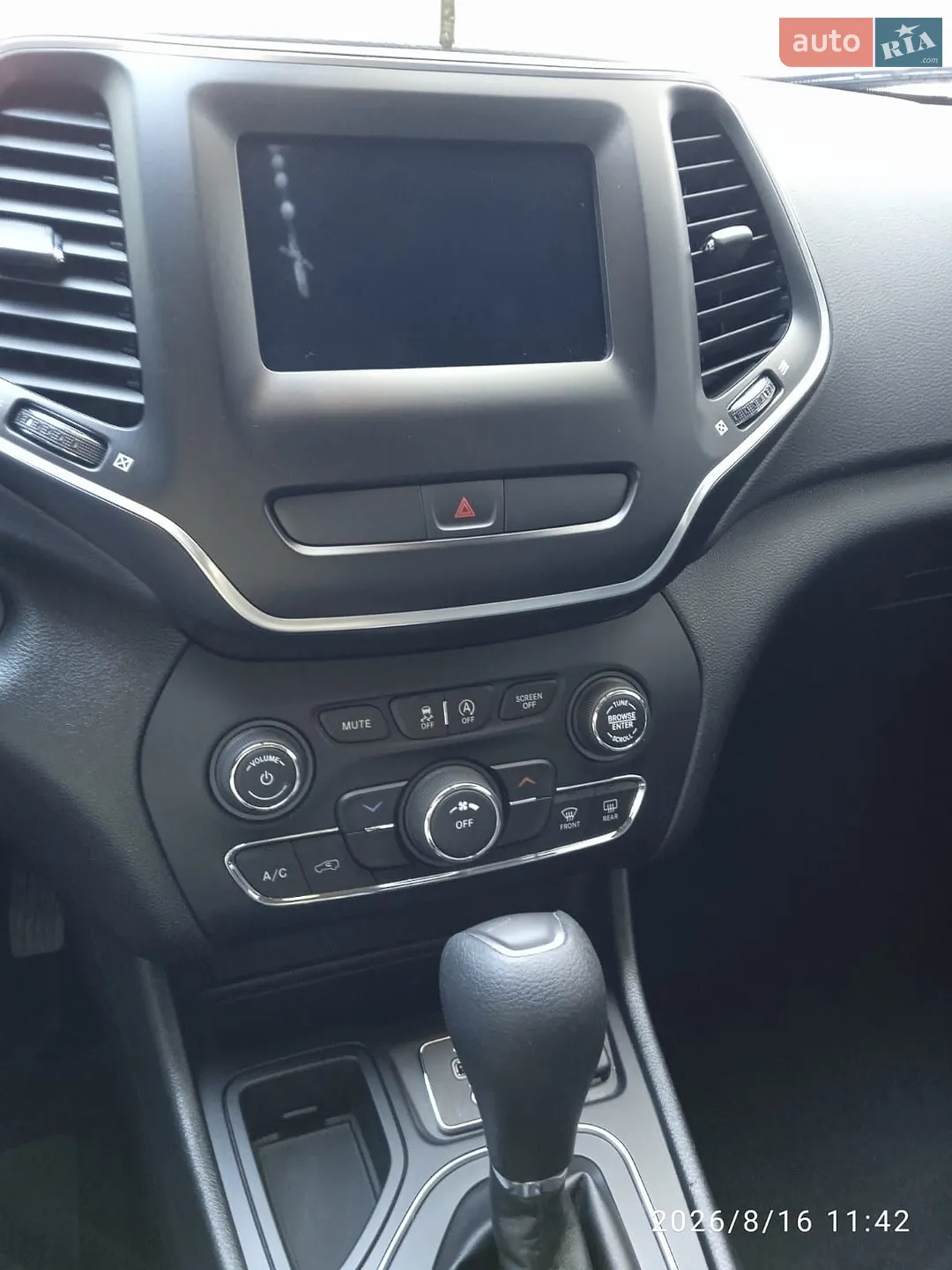 2019 Jeep Cherokee - мініатюра 14